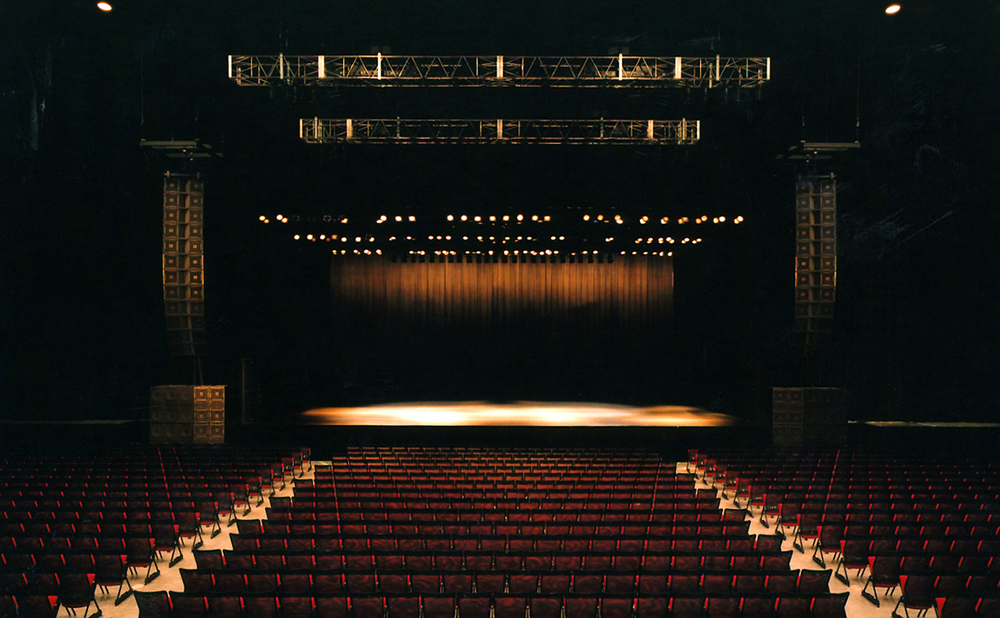 Kanadevia Hall